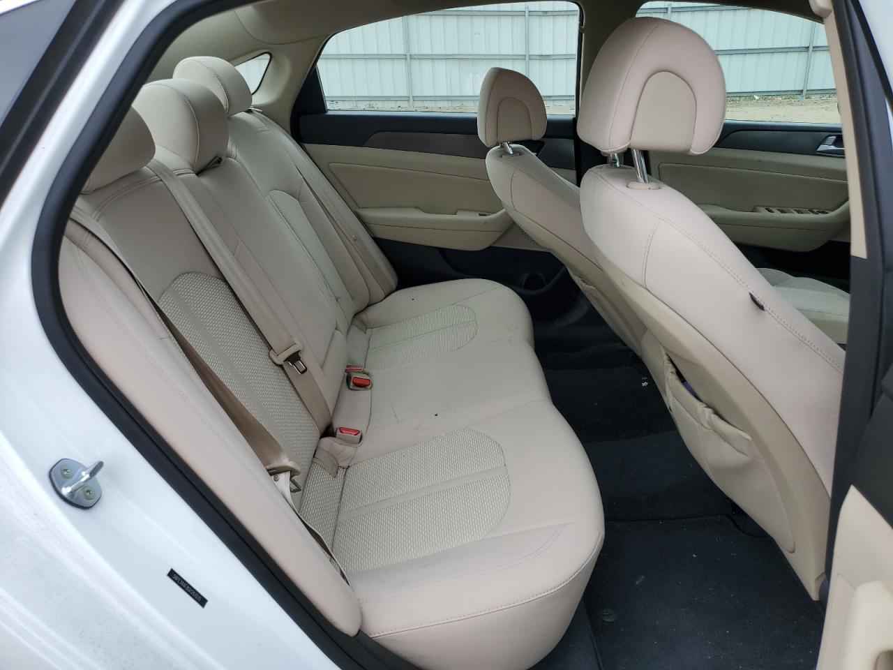 5NPE34AF8GH261610 2016 Hyundai Sonata Sport