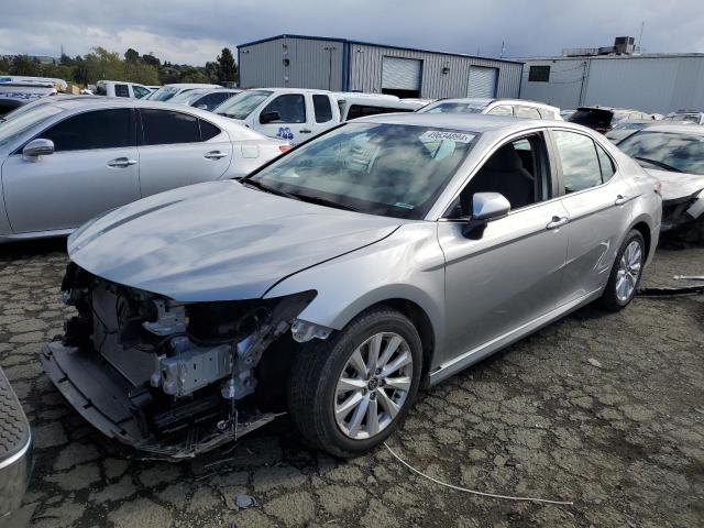 2020 TOYOTA CAMRY LE - 4T1C11AK6LU505419