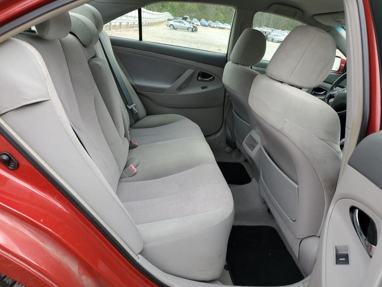 4T4BF3EK6AR038136 2010 Toyota Camry Base