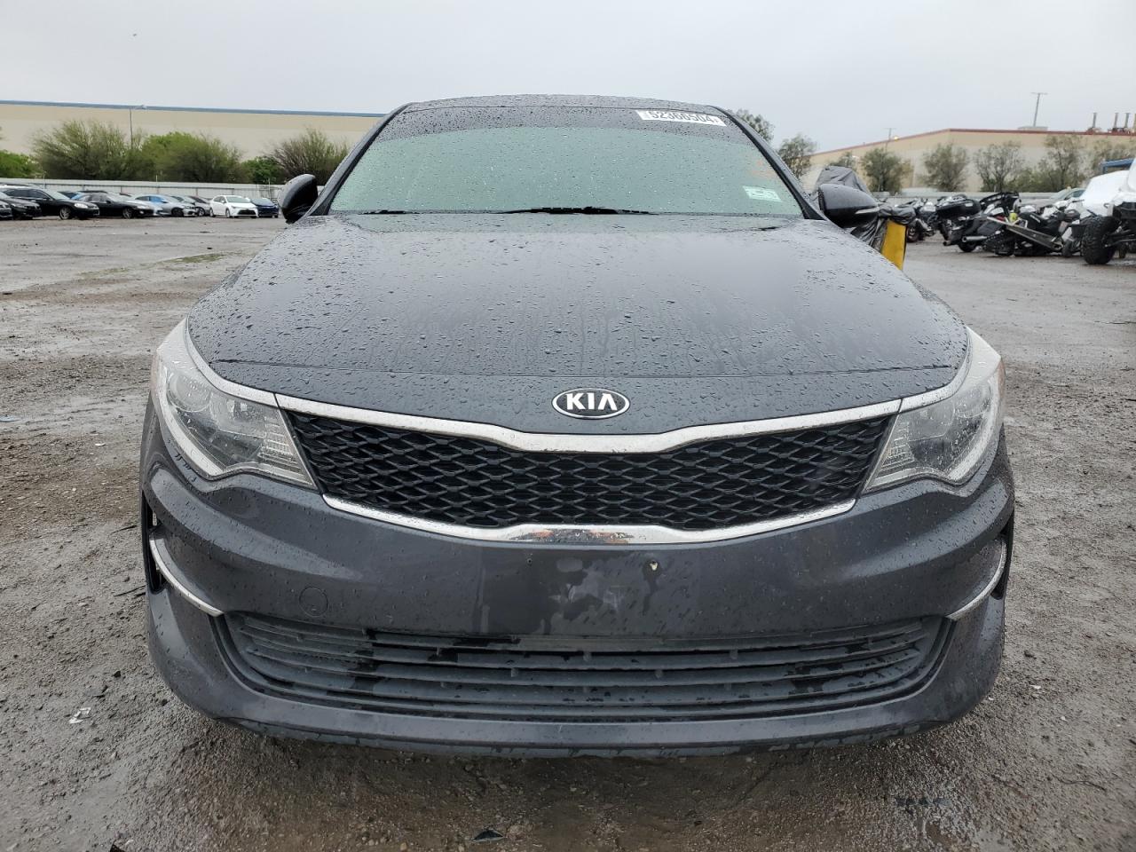 2017 Kia Optima Lx vin: KNAGT4L38H5172467