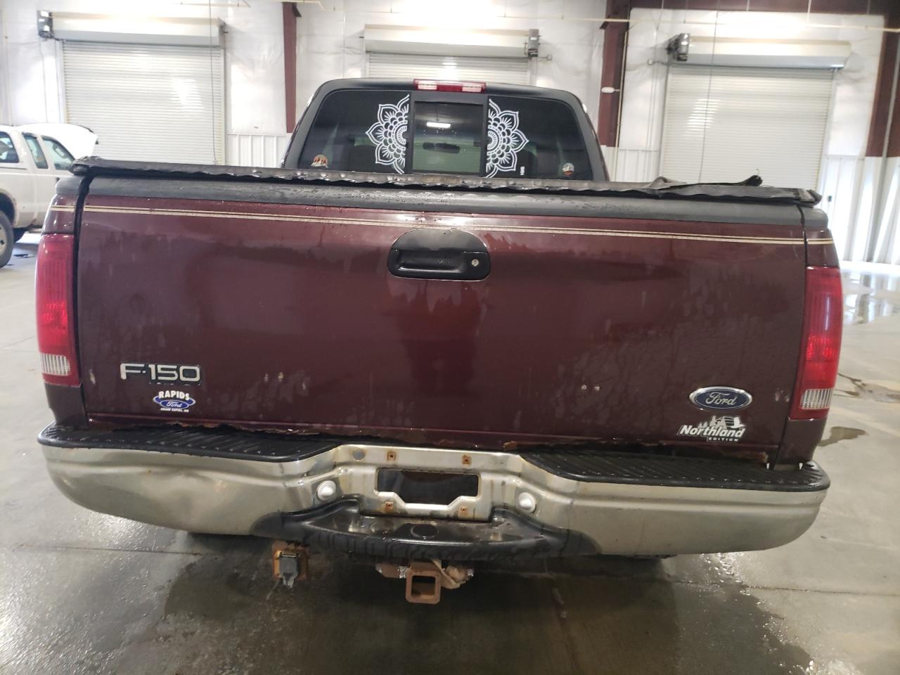 1FTRX18L8YNB68779 2000 Ford F150