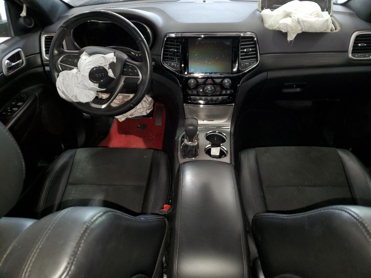 1C4RJEAGXKC857862 2019 Jeep Grand Cherokee Laredo