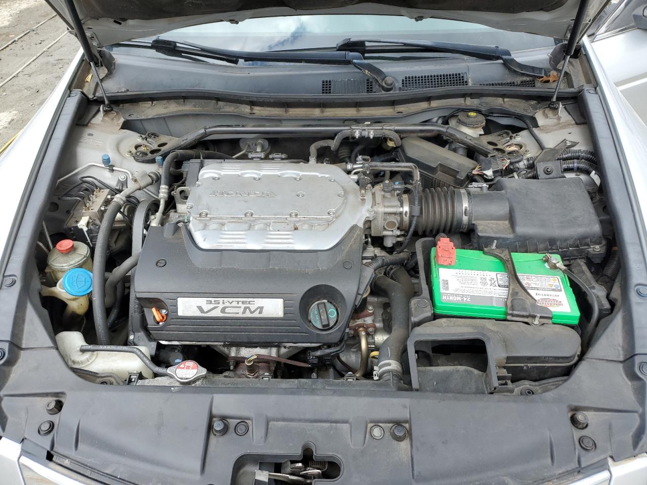 5KBCP3F83AB001946 2010 Honda Accord Exl