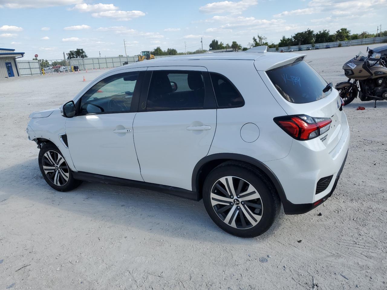 JA4APVAU8MU025963 2021 Mitsubishi Outlander Sport Se