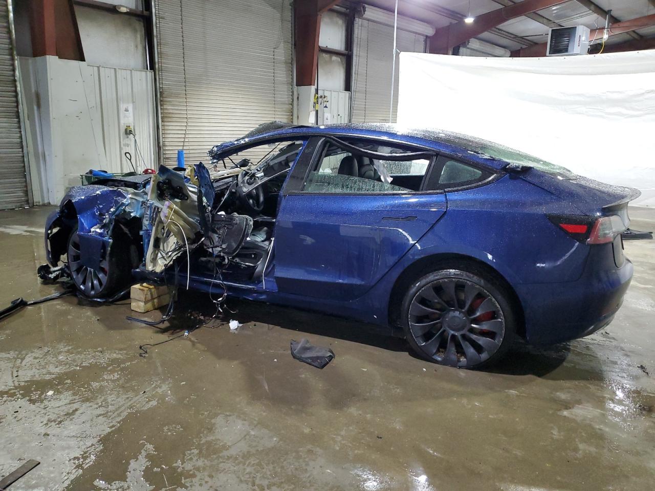 5YJ3E1EC5PF592594 2023 Tesla Model 3