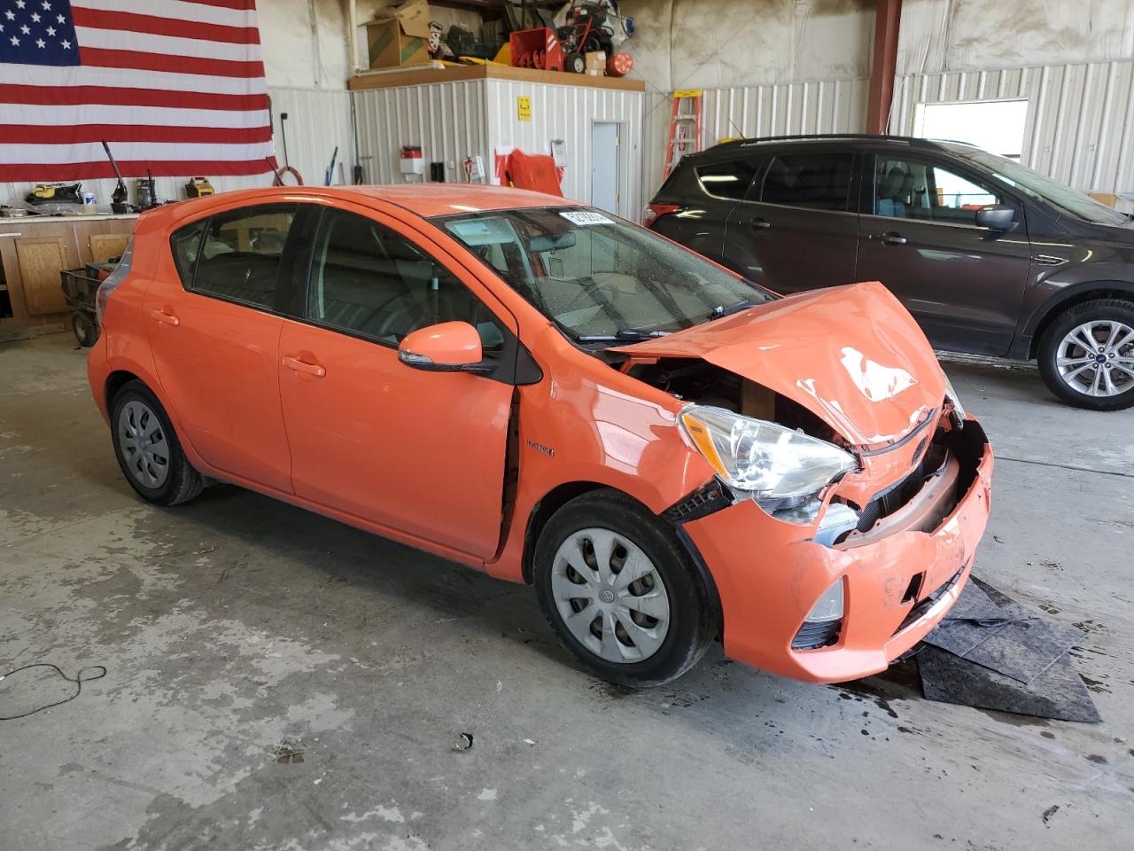 2012 Toyota Prius C vin: JTDKDTB32C1029942