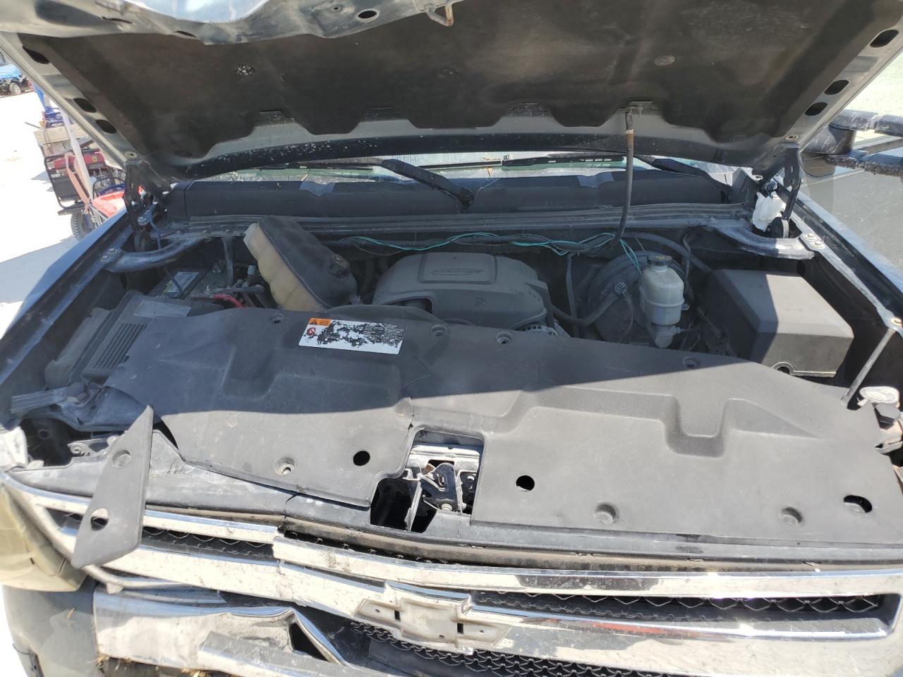 1GCRCSE08BZ413155 2011 Chevrolet Silverado C1500 Lt