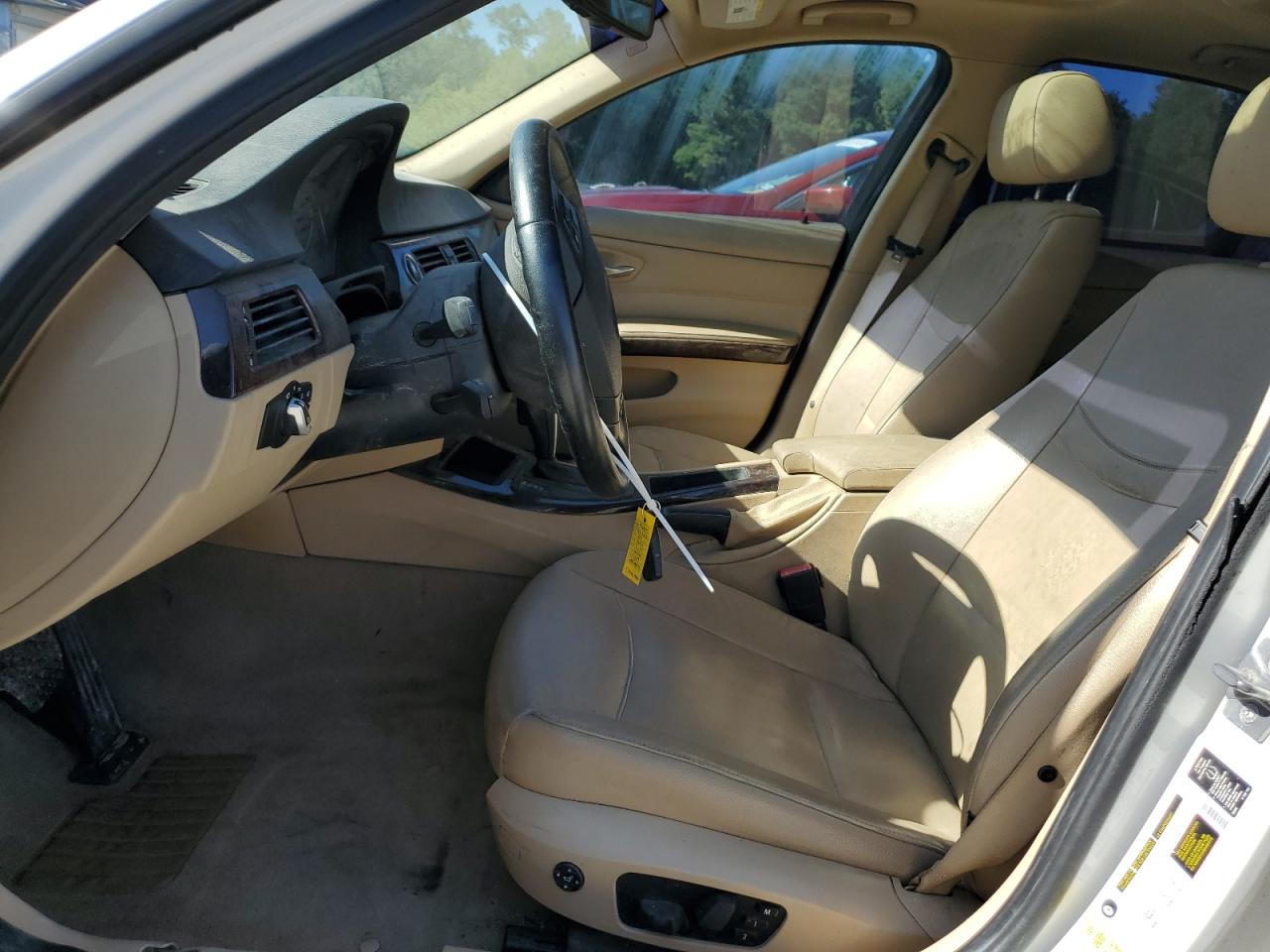 WBAPH7C50BE679049 2011 BMW 328 I