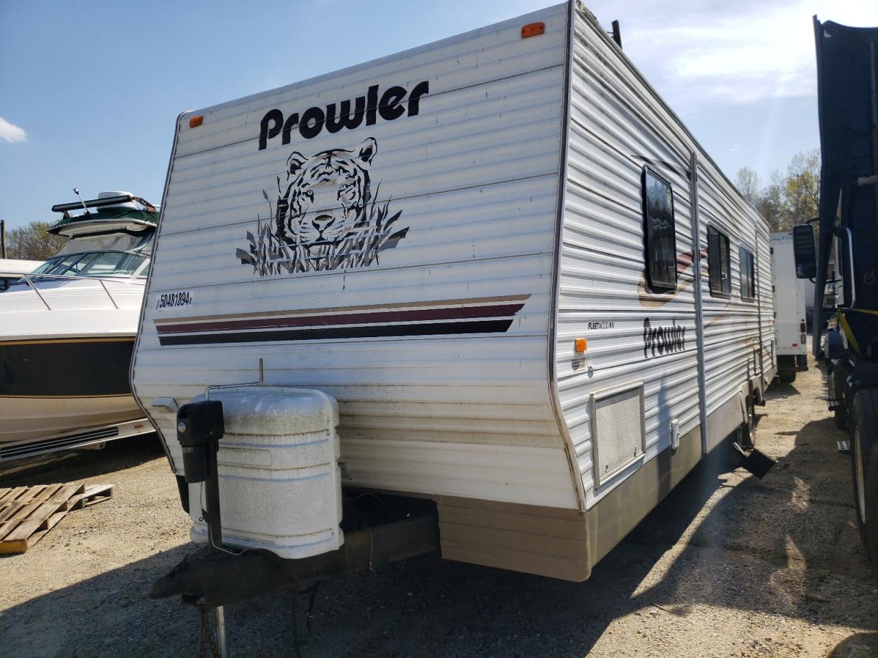 1EC1F302742810610 2004 Prow Camper