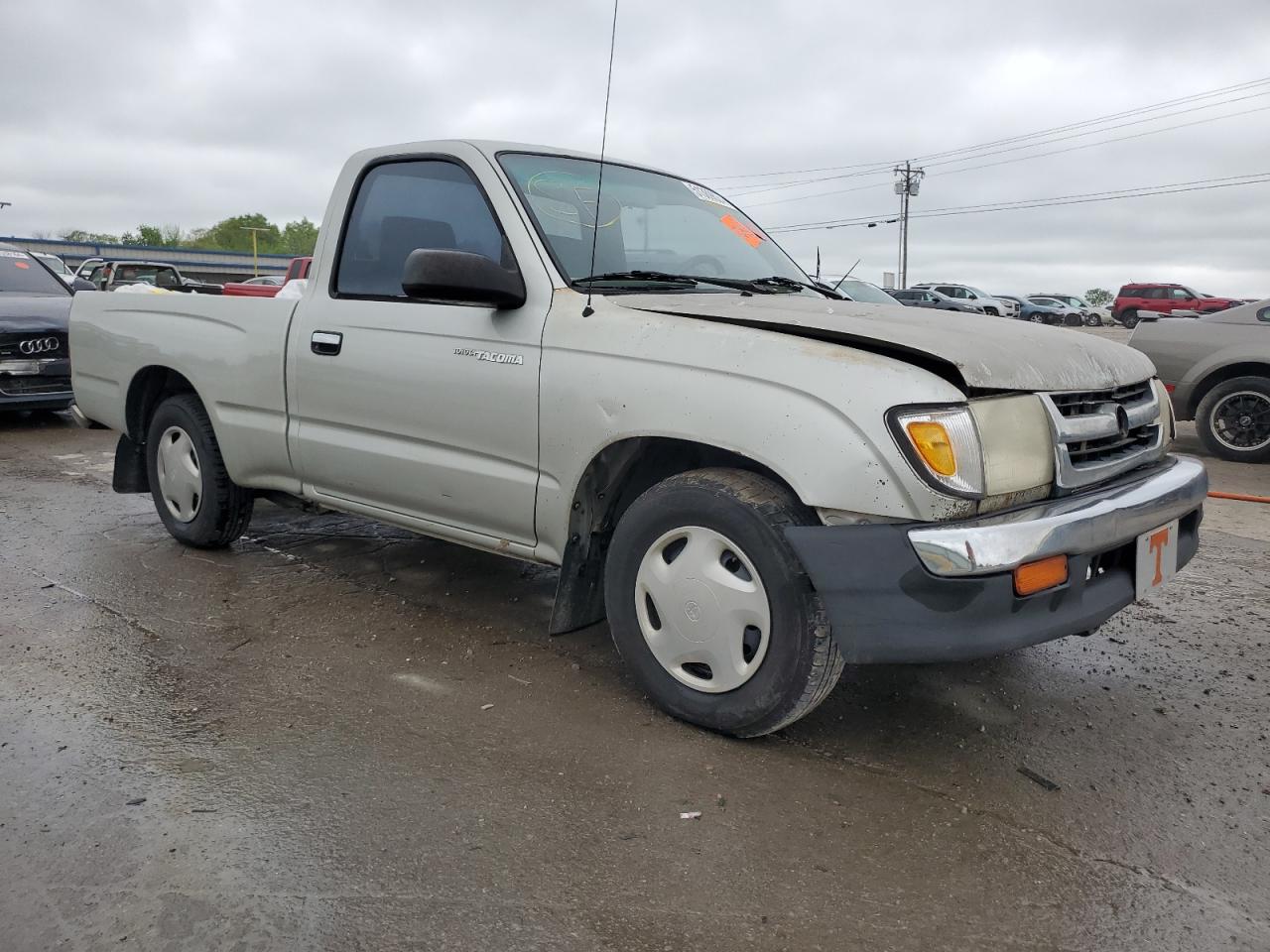 4TANL42N2YZ608327 2000 Toyota Tacoma