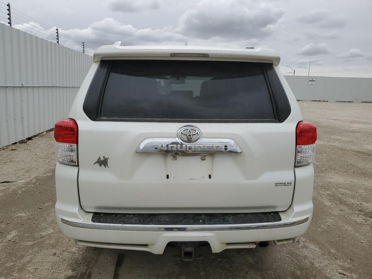 JTEBU5JR6C5100095 2012 Toyota 4Runner Sr5