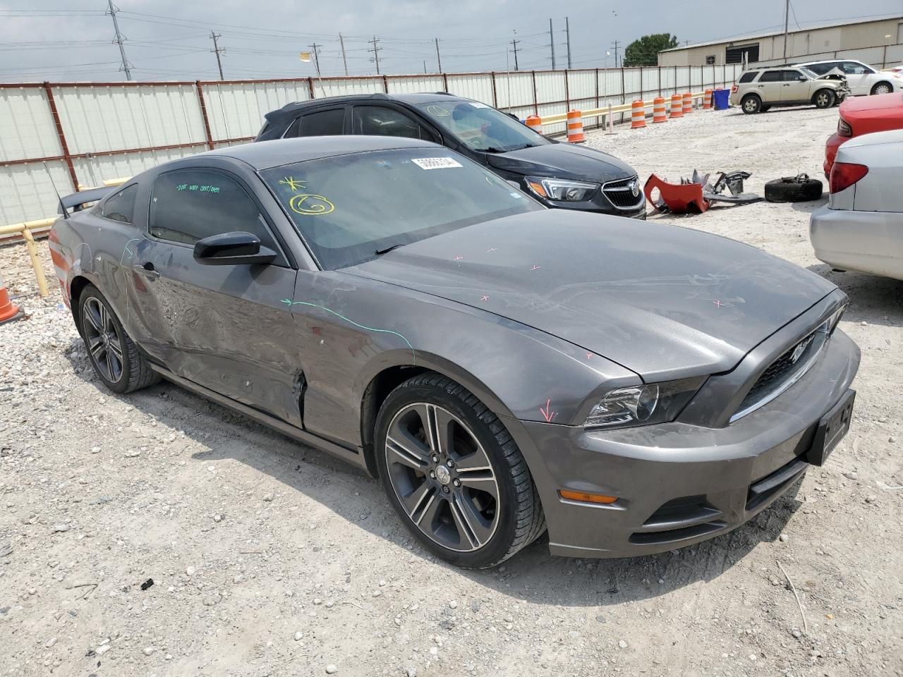 1ZVBP8AMXE5221570 2014 Ford Mustang