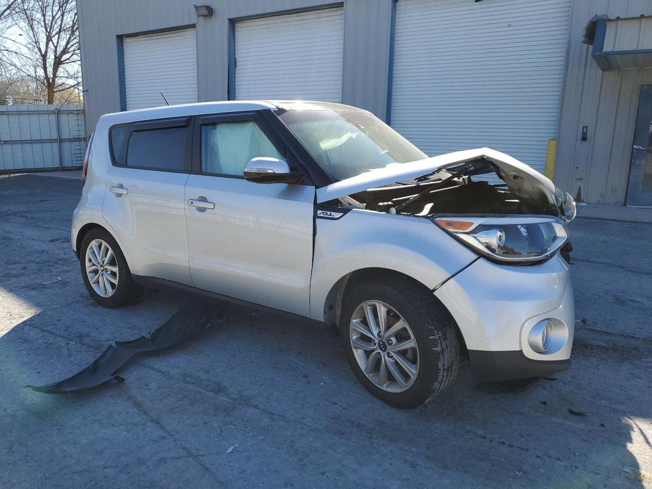 KNDJP3A51H7442302 2017 Kia Soul +