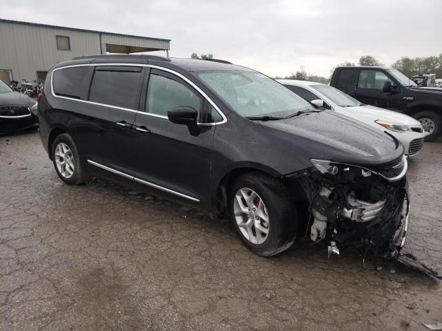 2017 Chrysler Pacifica - Image 4