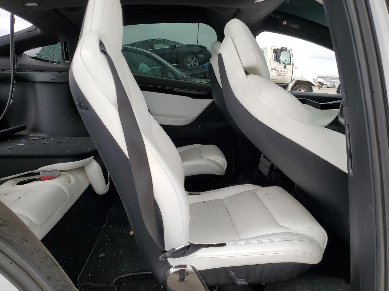 5YJXCBE28JF126069 2018 Tesla Model X