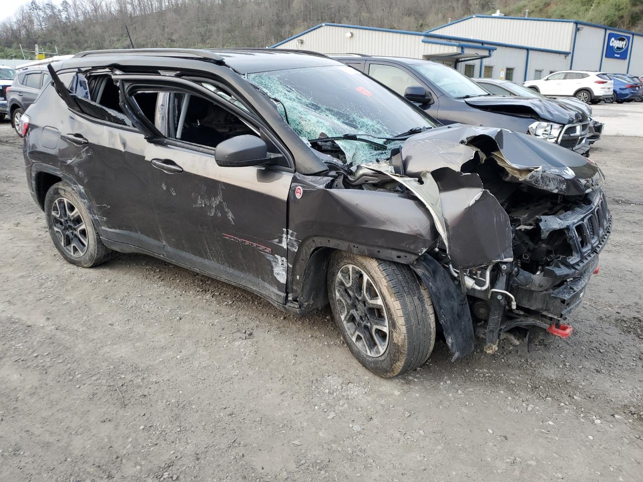 2020 Jeep Compass Trailhawk vin: 3C4NJDDB5LT163174