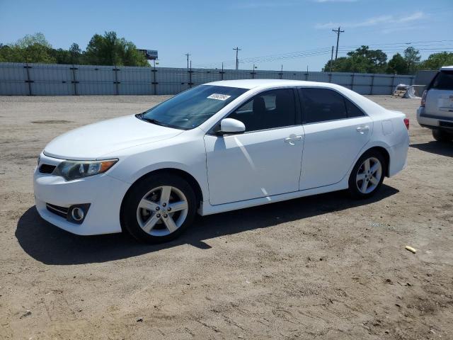 Lot #2485230885 2014 TOYOTA CAMRY L salvage car