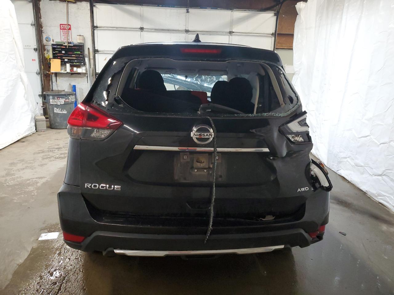 JN8AT2MV3HW255543 2017 Nissan Rogue S