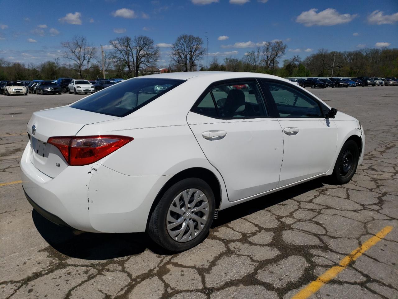 5YFBURHEXHP599069 2017 Toyota Corolla L