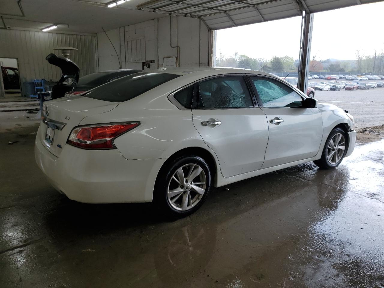2014 Nissan Altima 2.5 vin: 1N4AL3AP8EN230121