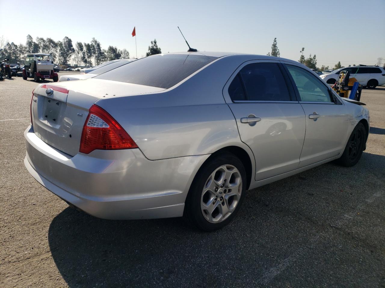 3FAHP0HA8AR304129 2010 Ford Fusion Se