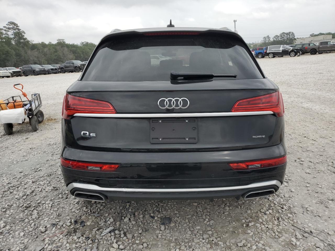WA1GAAFY6N2090825 2022 Audi Q5 Premium 45