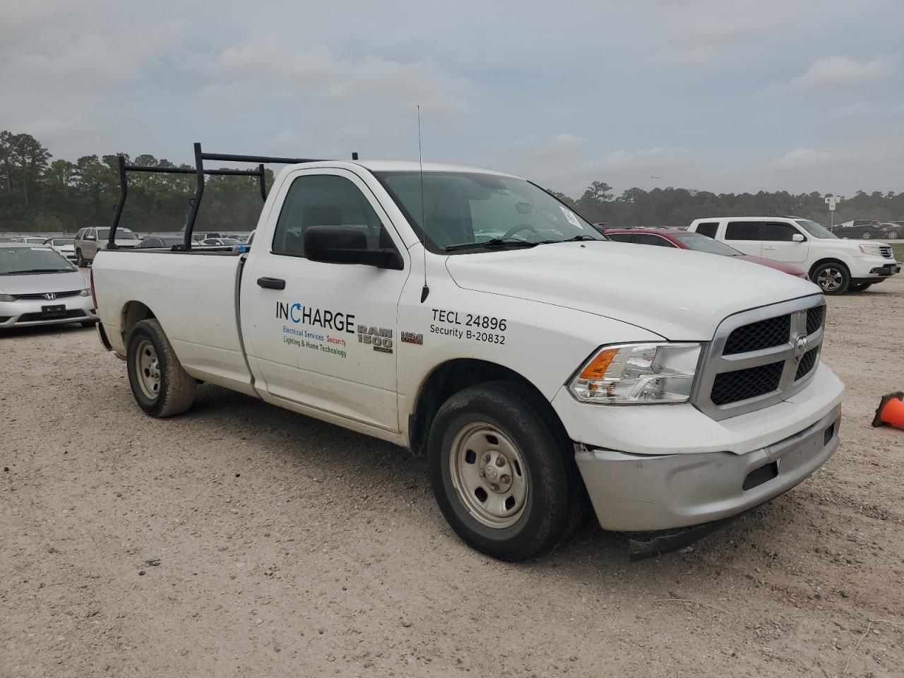 3C6JR6DT9KG536002 2019 Ram 1500 Classic Tradesman