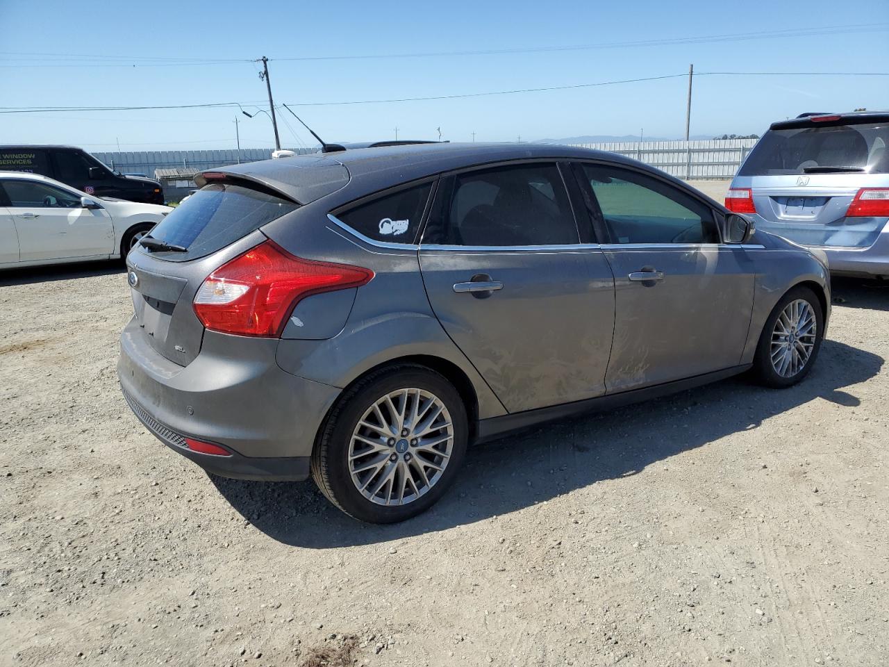 2012 Ford Focus Sel vin: 1FAHP3M2XCL206785