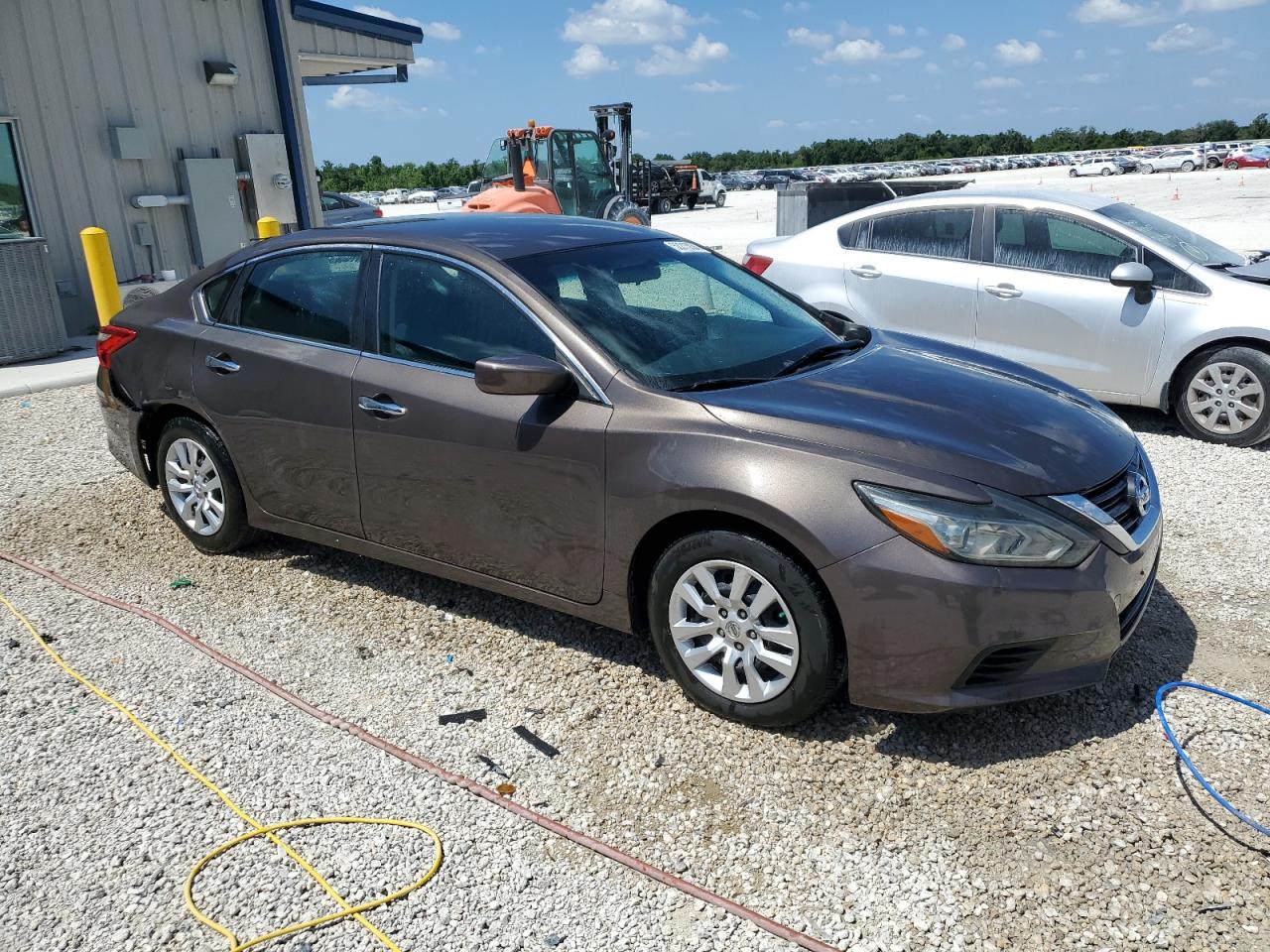 1N4AL3AP0GN309785 2016 Nissan Altima 2.5