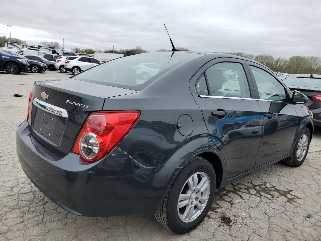 1G1JC5SH1E4104324 2014 Chevrolet Sonic Lt