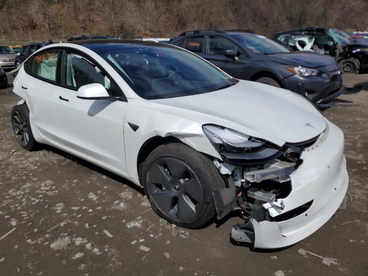 2022 Tesla Model 3 vin: 5YJ3E1EB8NF335014