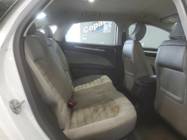 2015 FORD FUSION S - 3FA6P0G70FR299254