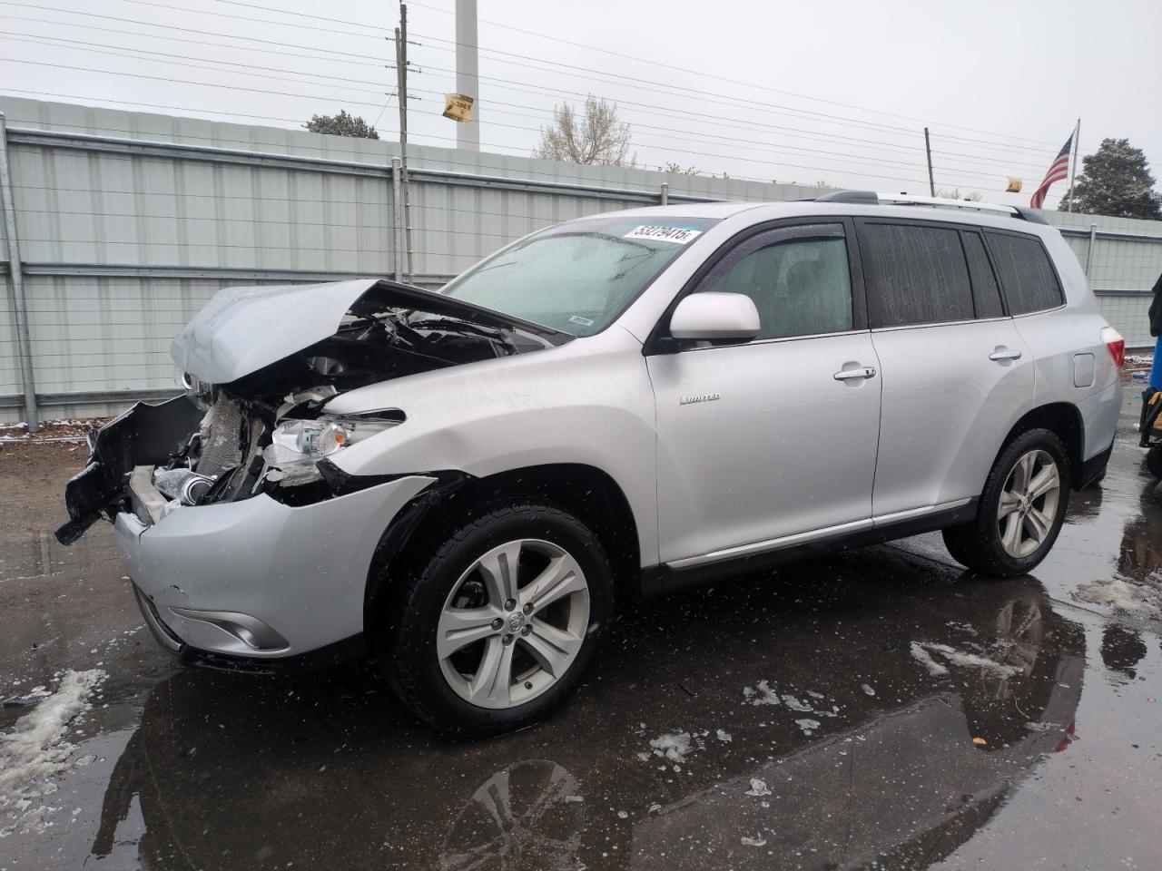 TOYOTA HIGHLANDER LIMITED