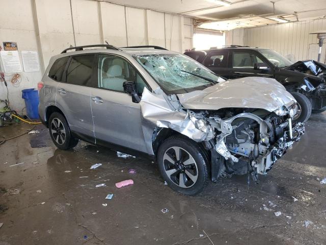 2018 SUBARU FORESTER 2 JF2SJAGC7JH611708
