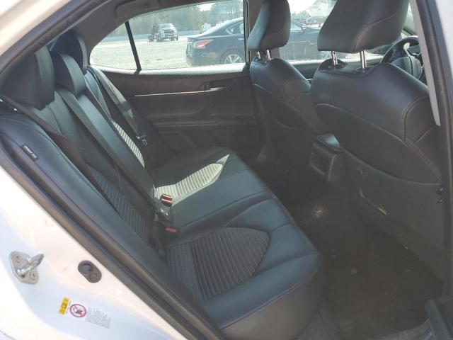 2018 TOYOTA CAMRY L - 4T1B11HK9JU605402