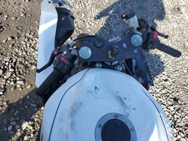 2011 SUZUKI GSX-R600 JS1GN7FA0B2102697