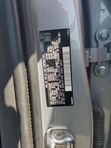 2018 VOLVO XC60 T5 MO YV4102RK4J1032687