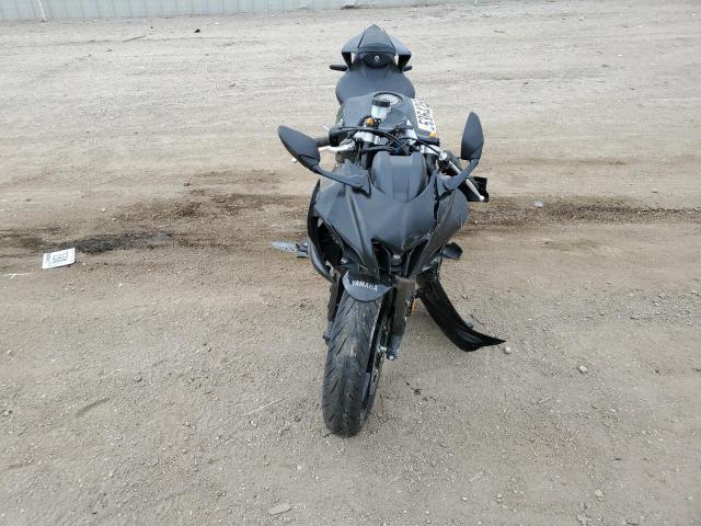 YAMAHA YZFR7 2025 black  gas JYARM38E0SA016625 photo #3
