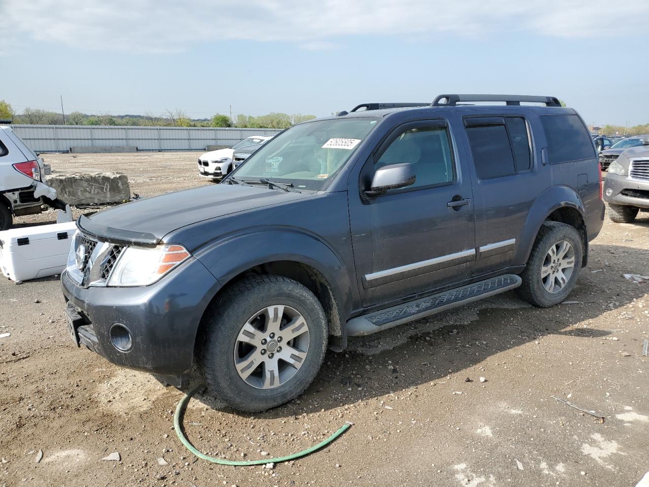 NISSAN PATHFINDER S