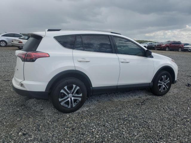 2018 TOYOTA RAV4 LE - JTMZFREV2JJ179474