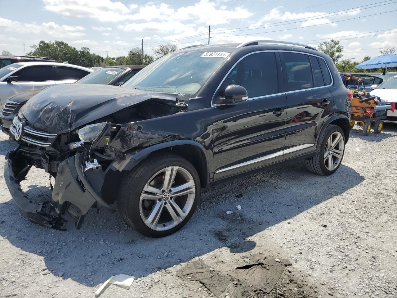 VOLKSWAGEN TIGUAN S