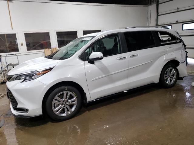 TOYOTA SIENNA LIM