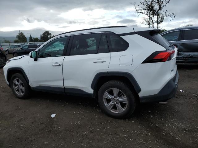 TOYOTA RAV4 XLE 2022 white  gas 2T3W1RFV3NC174597 photo #3