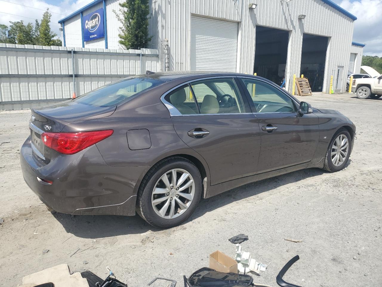 INFINITI Q50 2015