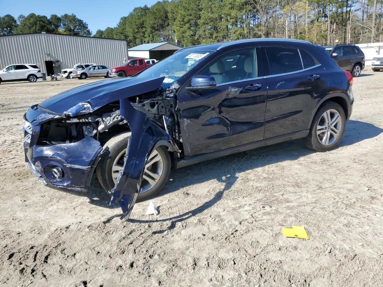 MERCEDES-BENZ GLA-CLASS 250 4MATIC