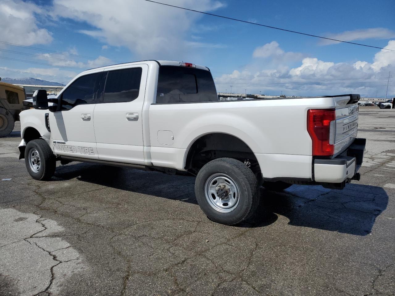 FORD F-350 SUPER DUTY