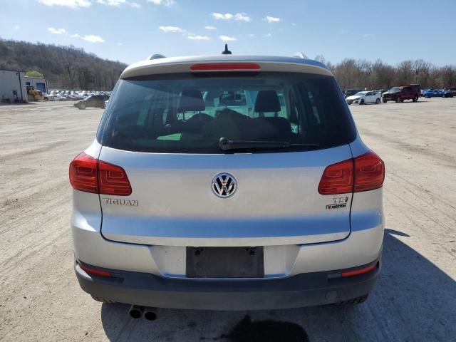 2017 VOLKSWAGEN TIGUAN WOL - WVGSV7AX2HK031356