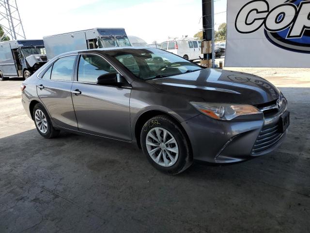 Vin: 4t1bf1fk1hu359413, lot: 54338665, toyota camry le 20174