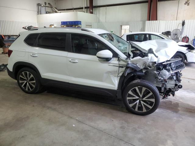 Vin: 3vvsx7b2xrm114417, lot: 54052475, volkswagen taos se se 20244