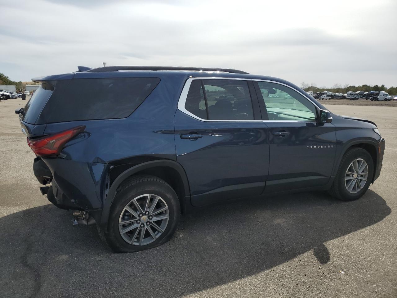 CHEVROLET TRAVERSE LT